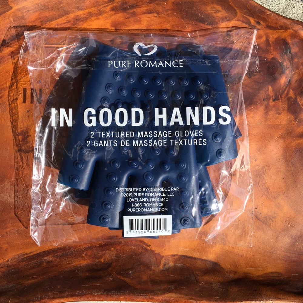 In Good Hands (Textured Massage Gloves)